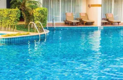 Swimming: Benefits and Safety Tips That You Should Know